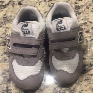 NWOT! New Balance Classic 574 Toddler Sneaker Sz6